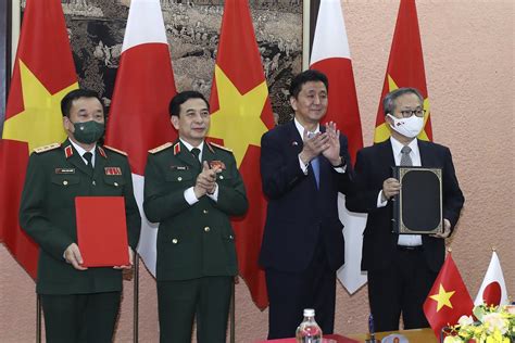 hanoi la defense|PH, Vietnam to sign defense deal .